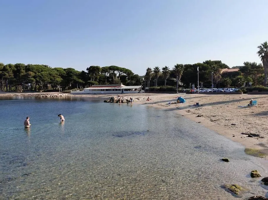 Petit Paradis Classe 3 Etoiles A 200M De La Plage! Terrasse-Wifi-Parking-Clim Saint-Mandrier-sur-Mer
