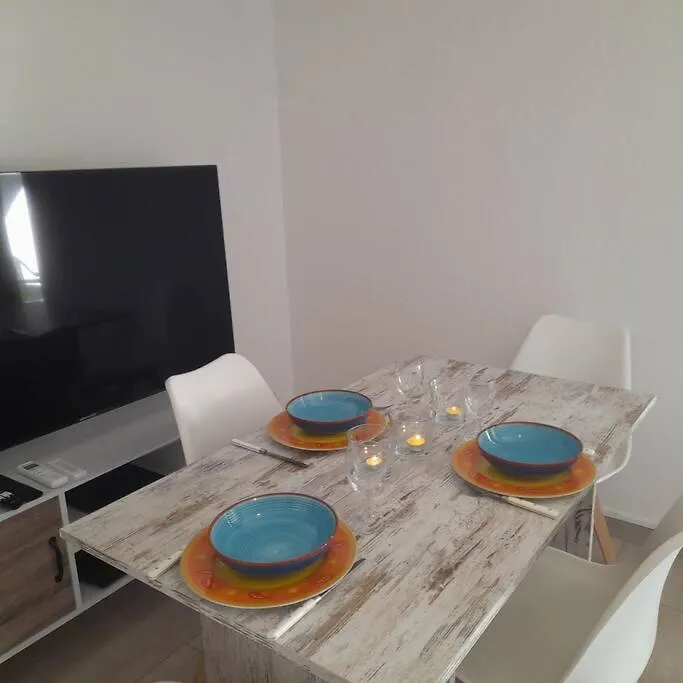 Apartment Petit Paradis Classe 3 Etoiles A 200M De La Plage! Terrasse-Wifi-Parking-Clim Saint-Mandrier-sur-Mer