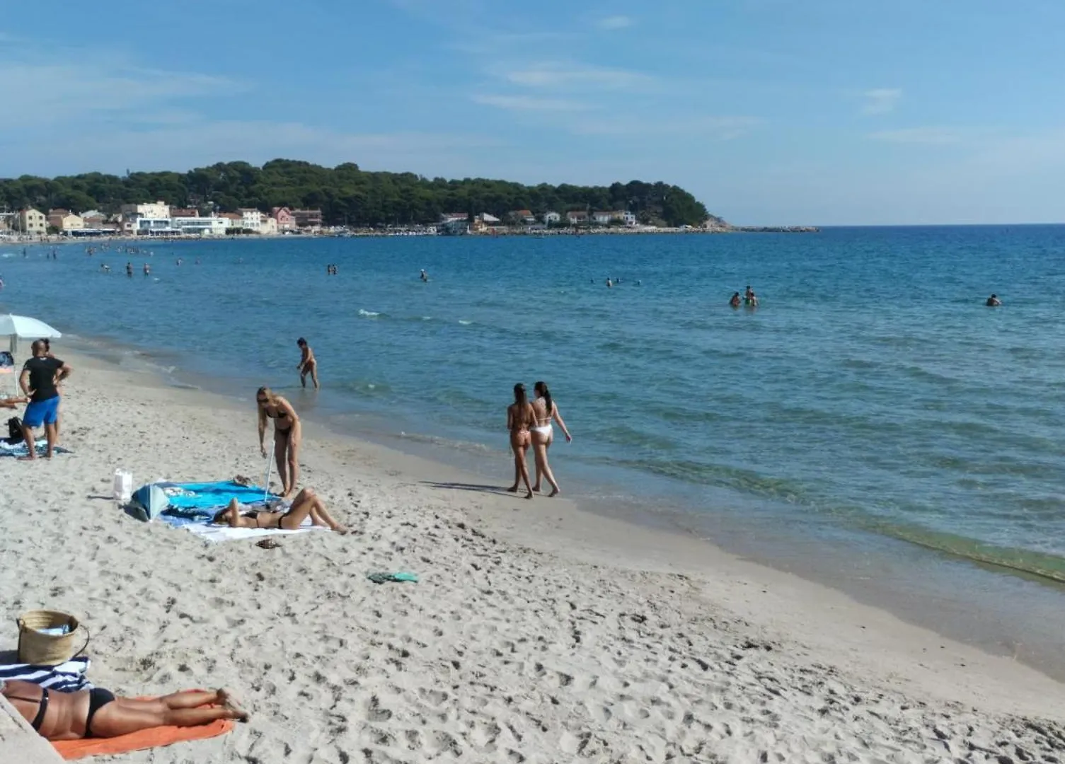 Apartment Petit Paradis Classe 3 Etoiles A 200M De La Plage! Terrasse-Wifi-Parking-Clim Saint-Mandrier-sur-Mer