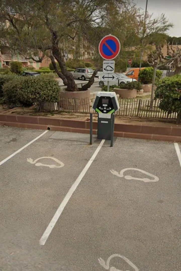 Petit Paradis Classe 3 Etoiles A 200M De La Plage! Terrasse-Wifi-Parking-Clim Saint-Mandrier-sur-Mer 0*,  France